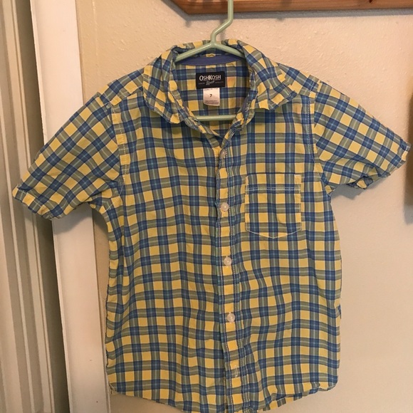 Boy’s 5 Shirt Bundle - Picture 4 of 5